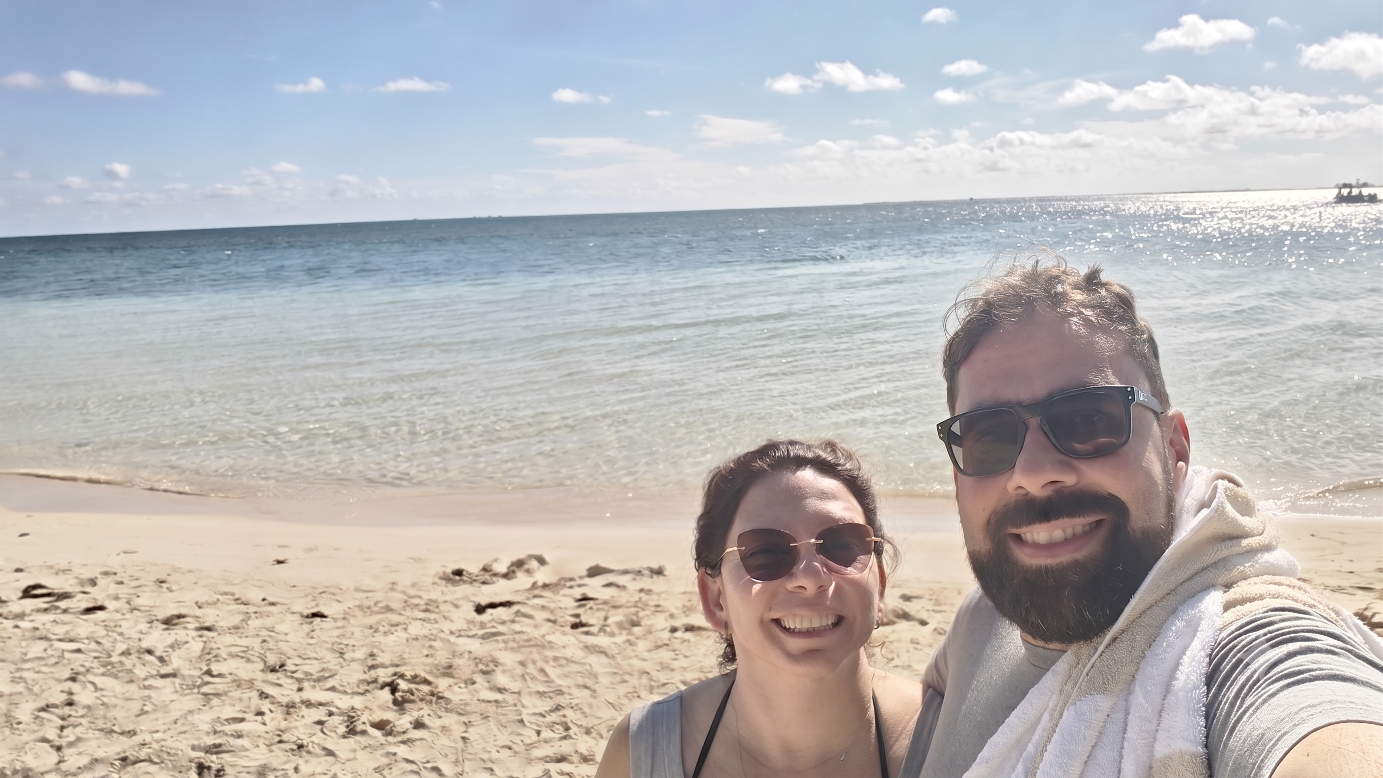 Andres and Malu at the beach